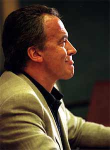 Pedro Pacheco, ayer, en el Parlamento.