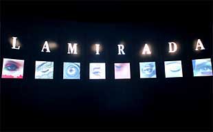 Una imagen de la exposición  La Mirada , situada en el salón de actos de Feria Valencia.