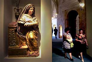 Una de las imágenes expuestas en la catedral de Segorbe.