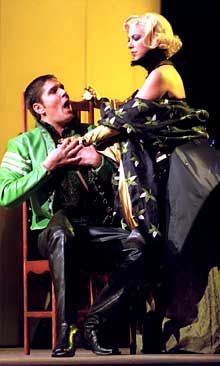 Una escena de Rigoletto, durante el ensayo general.