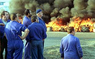 Los trabajadores de Boliden impiden la entrada de lodos tóxicos en la mina