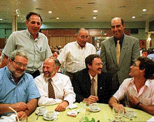 Miembros de la Unió, durante la celebración de los 25 años de la organización.