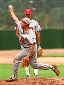 La Elipa celebra el campeonato de béisbol Villa de Madrid