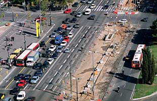 La Diagonal barcelonesa recupera los siete carriles de la calzada central