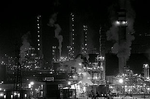 Tarragona dispone del polígono petroquímico más grande del sur de Europa.