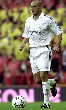 Raúl Bravo, en su debú frente al Athletic.