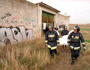 Hallados dos cadáveres en avanzado estado de putrefacción en un cobertizo de Fuenlabrada
