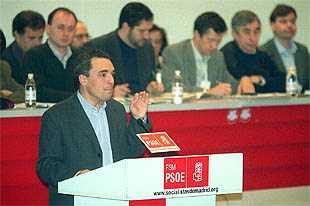 Rafael Simancas, durante la reunión de ayer de la FSM.