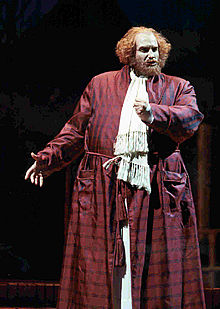 Michele Pertusi, en una escena de  Falstaff. 