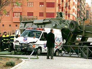 Choque entre una tanqueta y una ambulancia en San Blas
