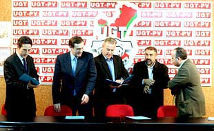 UGT logra el apoyo de toda la oposición para pedir mayor estabilidad laboral
