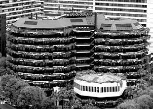 Sede del BBVA, antigua de Banca Catalana, en Barcelona.