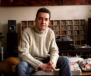 El compositor Nacho Mastretta, en su domicilio de Madrid.