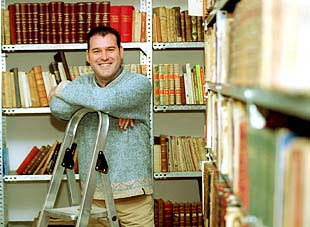 Arcángel Bedmar, autor de  Los puños y las pistolas. La represión en Montilla .