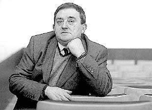 José Julián Bakedano, en las nuevas instalaciones de la Cinemateca del Bellas Artes.