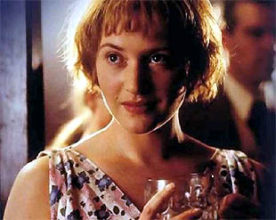 Una película y una biografía reconstruyen el mundo íntimo de Iris Murdoch