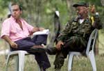 Camilo Gómez, comisionado del Gobierno y Raúl Reyes, jefe de las FARC