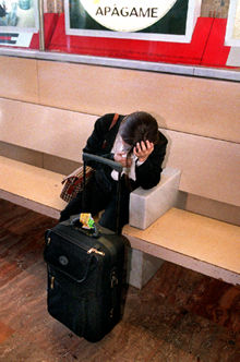 Ivonne Guzñay, en el aeropuerto de Barcelona.