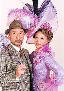 José Sacristán y Paloma San Basilio, en  My fair lady .