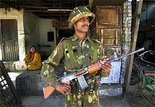 La violencia religiosa deja 500 muertos en India