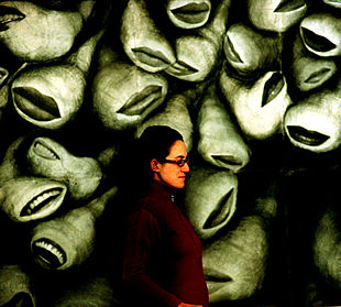 Arte contra el machismo en el Día de la Mujer