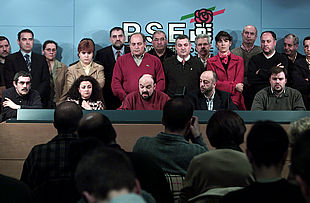 Los ediles del PSE exigen a Aznar que deje de cuestionar su lealtad