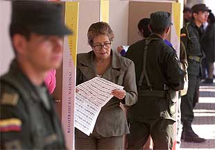El despliegue del Ejército garantiza la normalidad en las urnas en Colombia