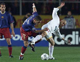 El Barça doma al Galatasaray