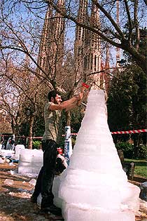 Esculturas de hielo esculpidas a temperaturas veraniegas