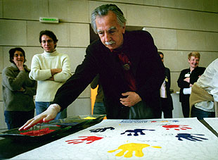 Manos contra el sida