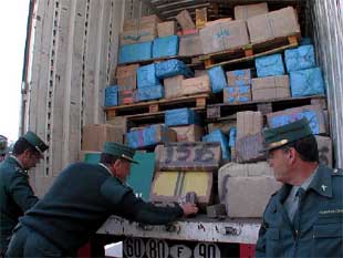 La Guardia Civil interviene 13.640 kilos de hachís durante el fin de semana en Andalucía