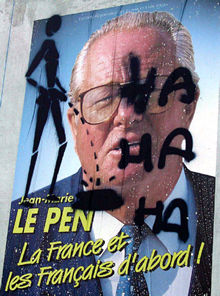Un cartel de Jean-Marie Le Pen, en la ciudad francesa de Calais.