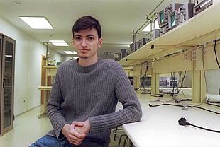 Alberto Moro,    Mandingo,  ganador del torneo sobre seguridad en Internet.