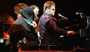 Elton John abre en Benidorm su gira mundial