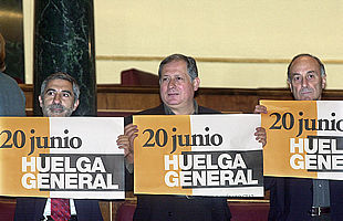 IU QUIERE SER PIQUETE.