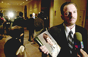 Los obispos de EE UU piden que se denuncie a los curas pederastas