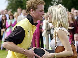 UN BESO COMO PREMIO.