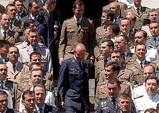 El Rey y el Príncipe, juntos en el Centro de Estudios de la Defensa