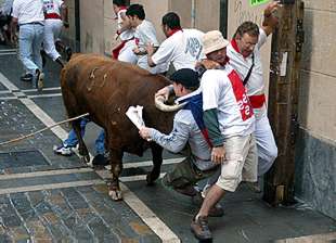 Tres heridos graves en el primer encierro de los sanfermines
