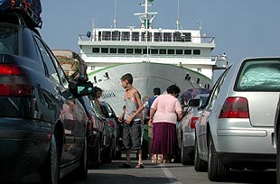 Fluidez en la Operación Paso del Estrecho en el puerto de Algeciras