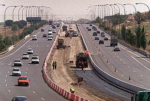 LA M-40 REDUCE SU MEDIANA.