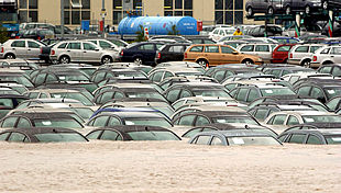 Las víctimas de las inundaciones se elevan a un centenar en Rusia