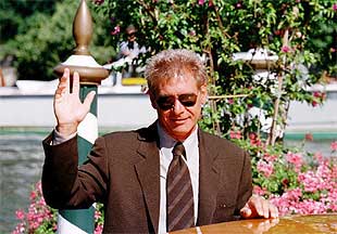 HARRISON FORD:  Los hombres siempre disponen de una segunda oportunidad, no importa la edad que tengan 