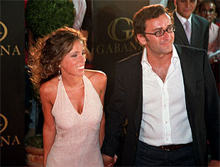 Despedida de solteros con copas, canapés y sevillanas