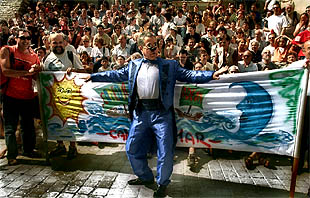 Una plaza para Comediants en Tàrrega