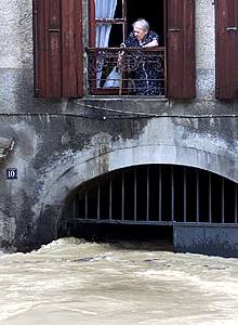 La lluvia deja 11 muertos en Francia