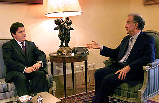 Jorge Sampaio, presidente de Portugal, recibió ayer a José Luis Olivas en Lisboa.