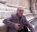 Eric Hobsbawn: 'Los grandes imperios se desintegran a gran velocidad'.