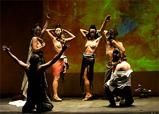 Escena de    Picasso adora la Maar . ESCENA