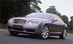 El impresionante Continental GT es el icono de la nueva era que inicia Bentley tras integrarse en el Grupo Volkswagen. Un majestuoso cupé con motor 6.0 W12 de 500 CV, tracción 4x4 y cambio en el volante que alcanza casi 300 kmh.